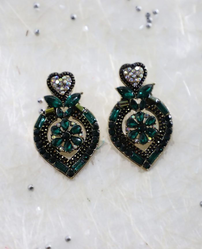 Emerald Enchantment Statement Earrings – Vintage Floral Luxury - Image 10