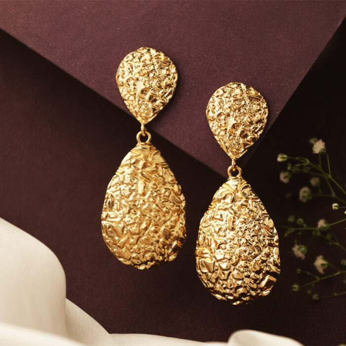 Luxe Textured Gold Statement Earrings – Bold & Timeless - Image 8