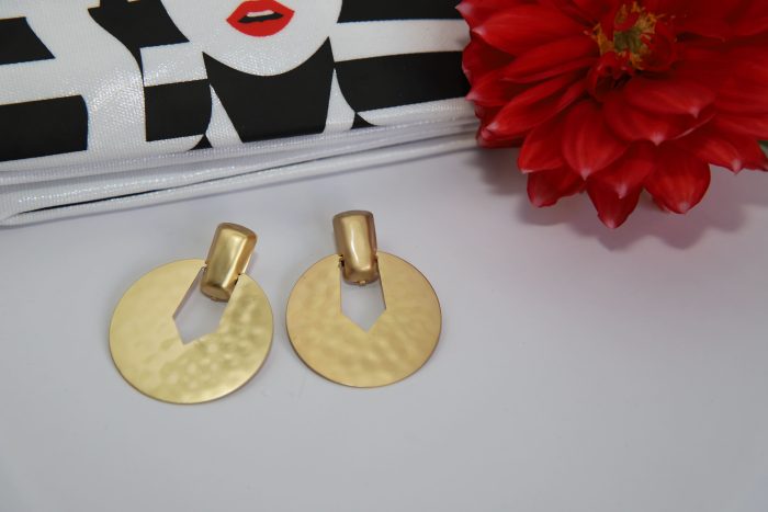 Bold Minimalist Geometric Disc Earrings – Luxe Matte Gold Finish - Image 4