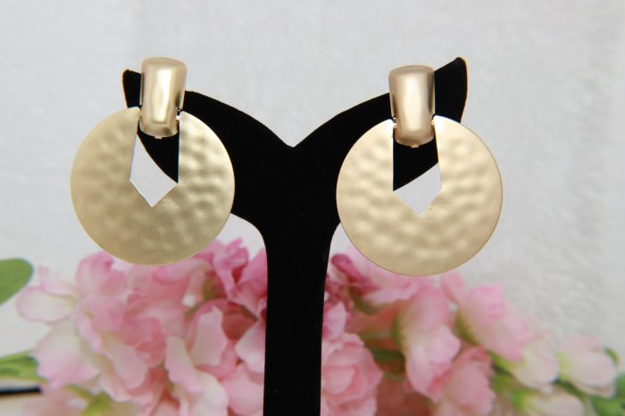 Bold Minimalist Geometric Disc Earrings – Luxe Matte Gold Finish - Image 2