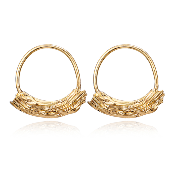 Golden Wave Hoop Earrings – Effortless Elegance - Image 3